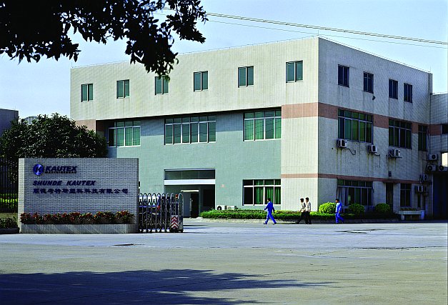 2004